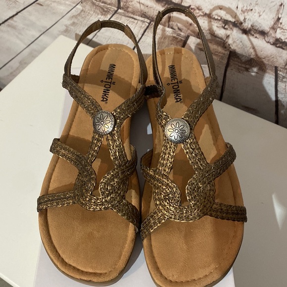 🆕Minnetonka “Alma” Slingback Sandal, Size 9 - Picture 2 of 6